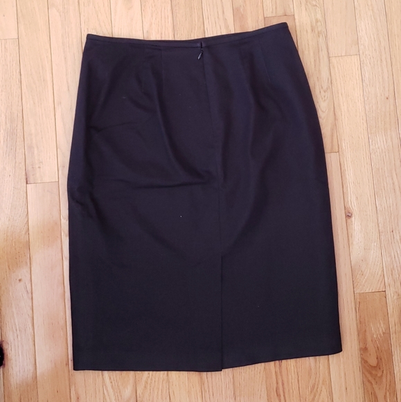 Calvin Klein Skirt - Picture 4 of 5